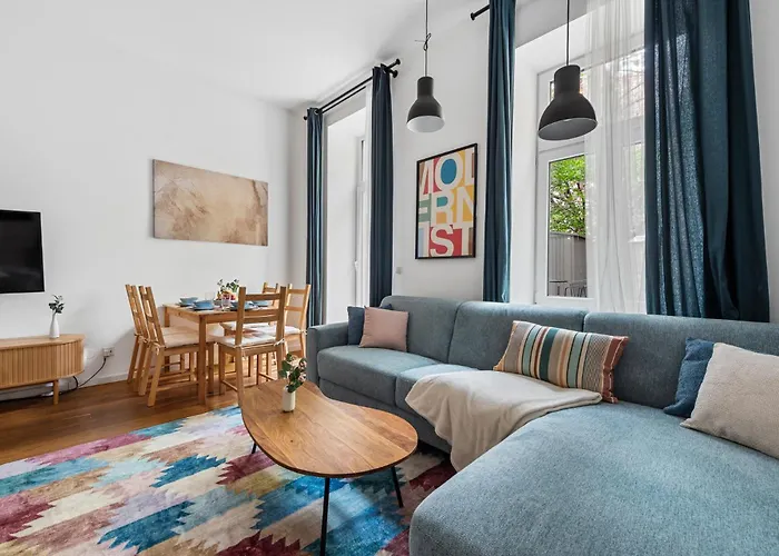 Apartment Thalia Garden - 8 Min To Center