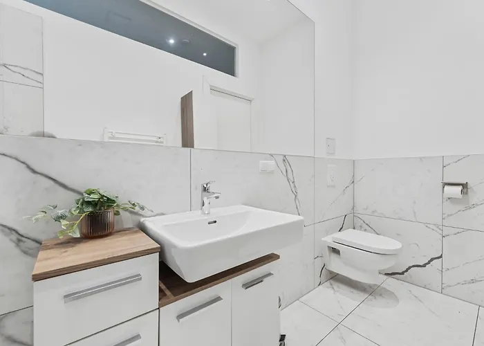 Apartment Thalia Garden - 8 Min To Center *