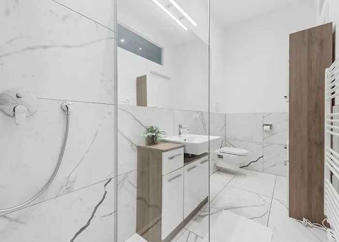 Apartment Thalia Garden - 8 Min To Center *